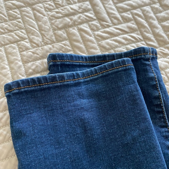 Kut from the Kloth jeans - Picture 4 of 4